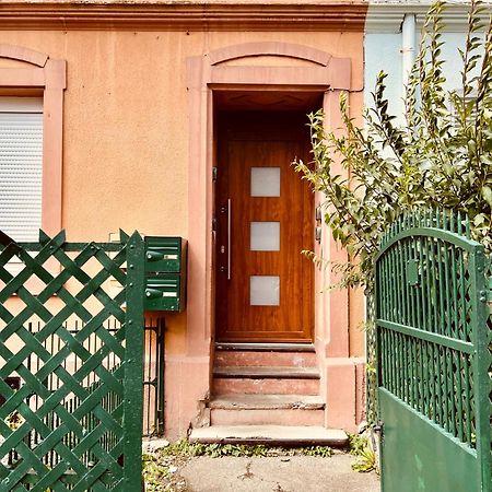 Rs-0 - Appartement F2 Au Rdc A Mulhouse Pour 1-3 Pers Luaran gambar