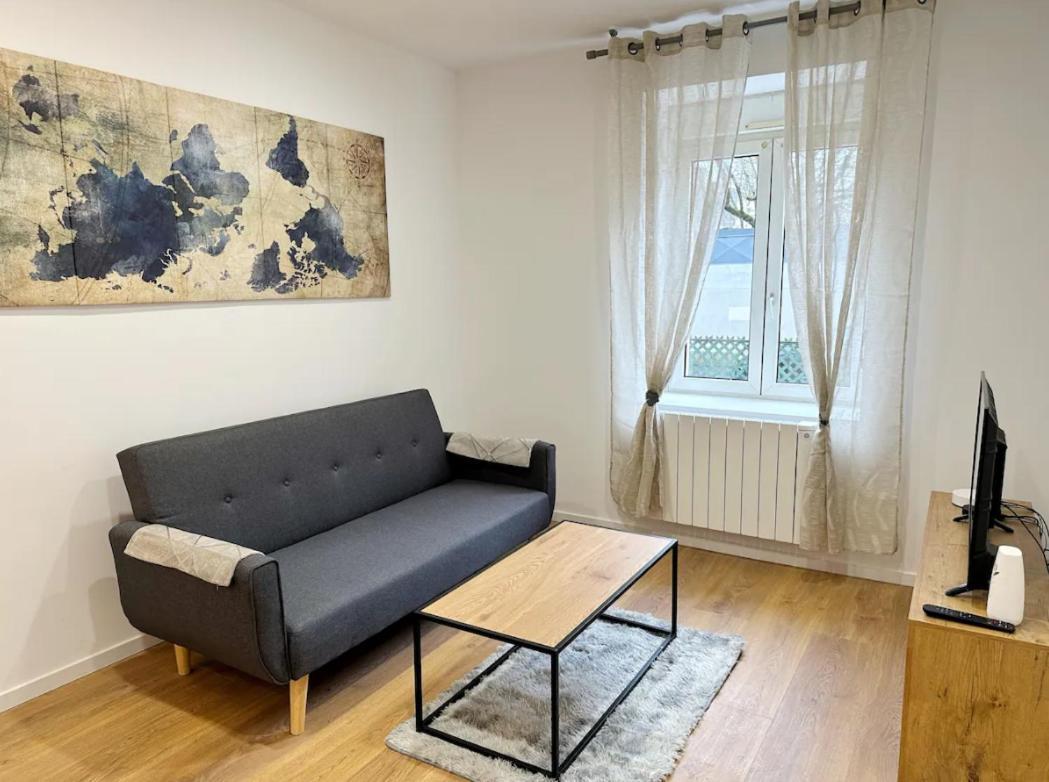 Rs-0 - Appartement F2 Au Rdc A Mulhouse Pour 1-3 Pers Luaran gambar