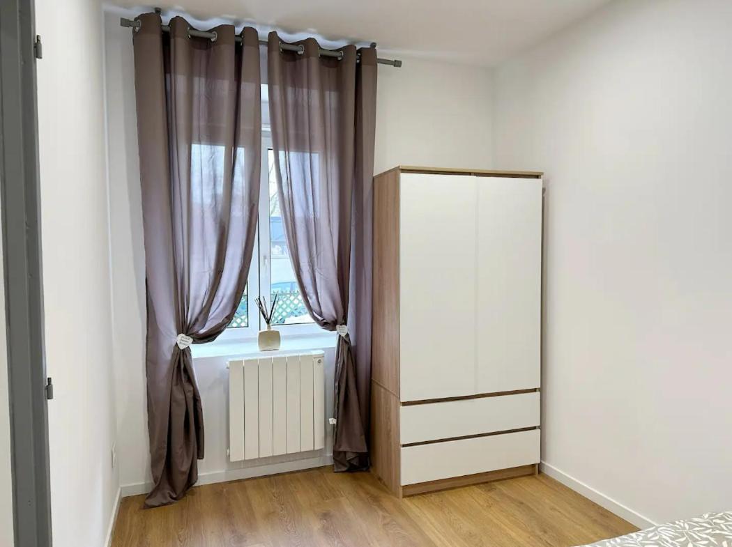Rs-0 - Appartement F2 Au Rdc A Mulhouse Pour 1-3 Pers Luaran gambar