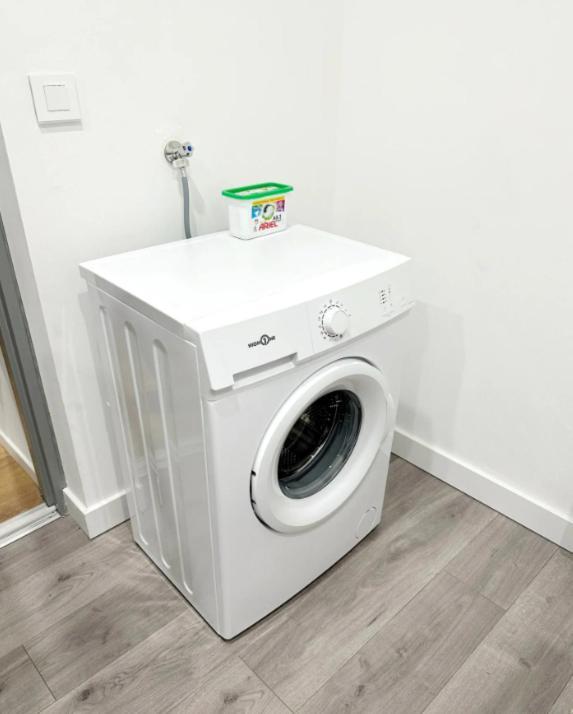 Rs-0 - Appartement F2 Au Rdc A Mulhouse Pour 1-3 Pers Luaran gambar